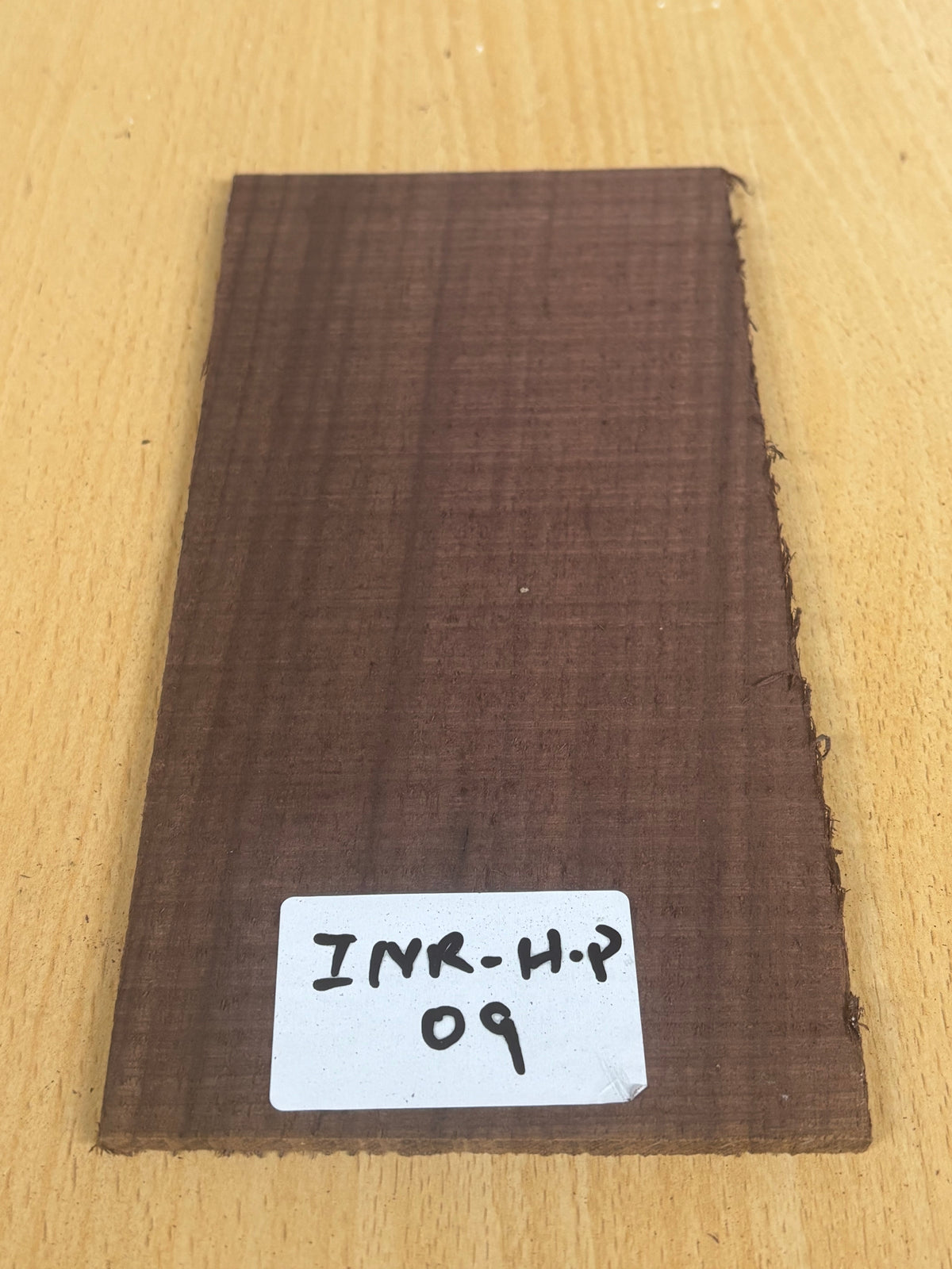 INDIAN ROSEWOOD HEAD PLATES
200/100/3.5MM INR HP 09