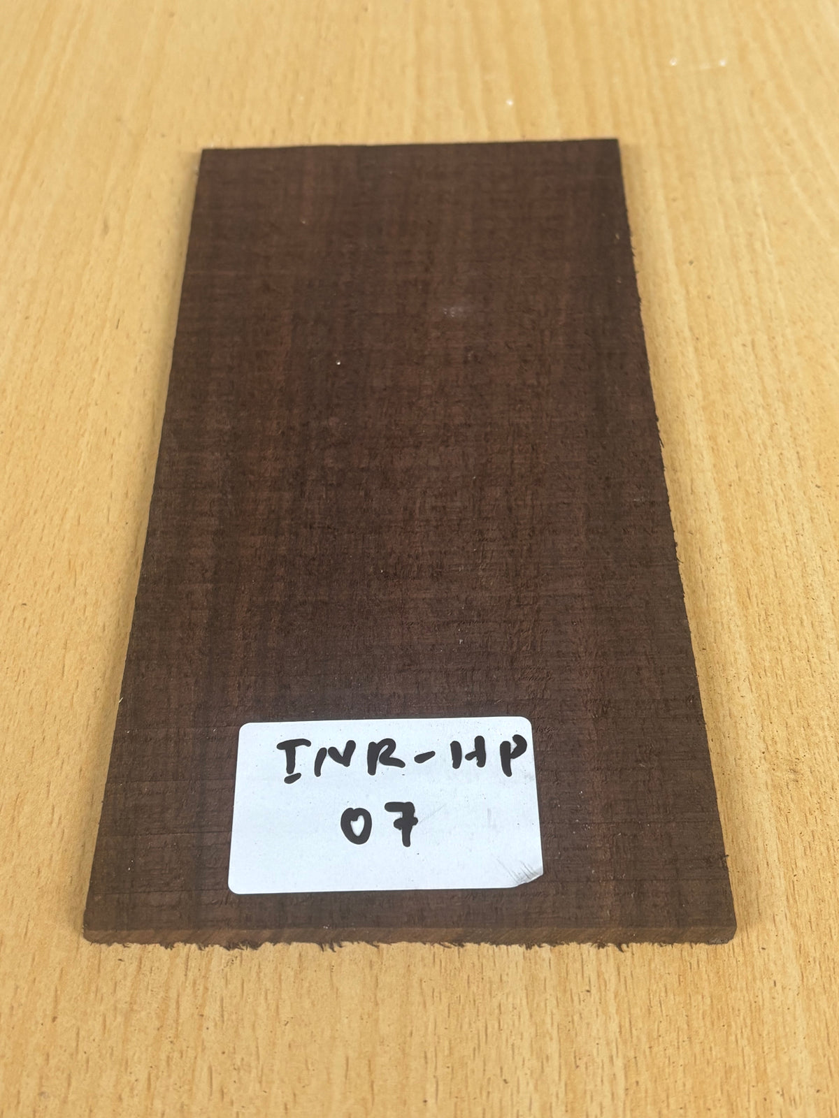 INDIAN ROSEWOOD HEAD PLATES
200/100/3.5MM INR HP 07