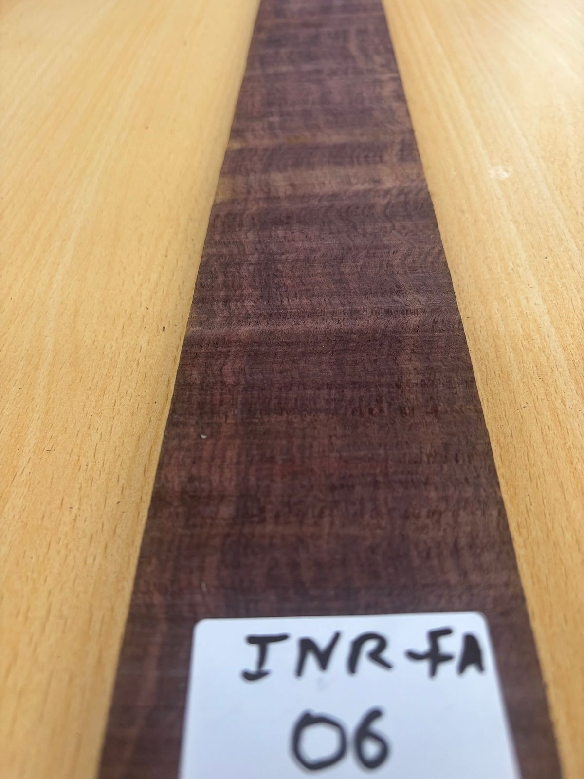 INDIAN ROSEWOOD FINGER BOARDS FIGURED 530/60-70/10MM INR FA 06