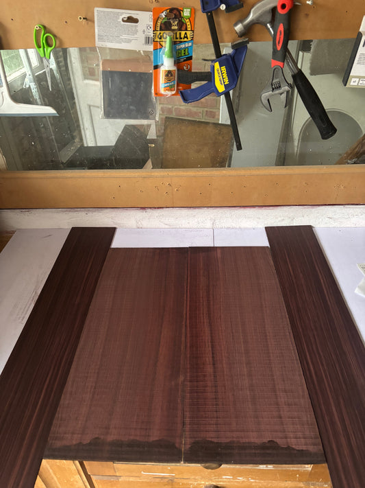 Indian Rosewood back and sides 11 (western)550/220/4.5 - 850/130/4.5MM