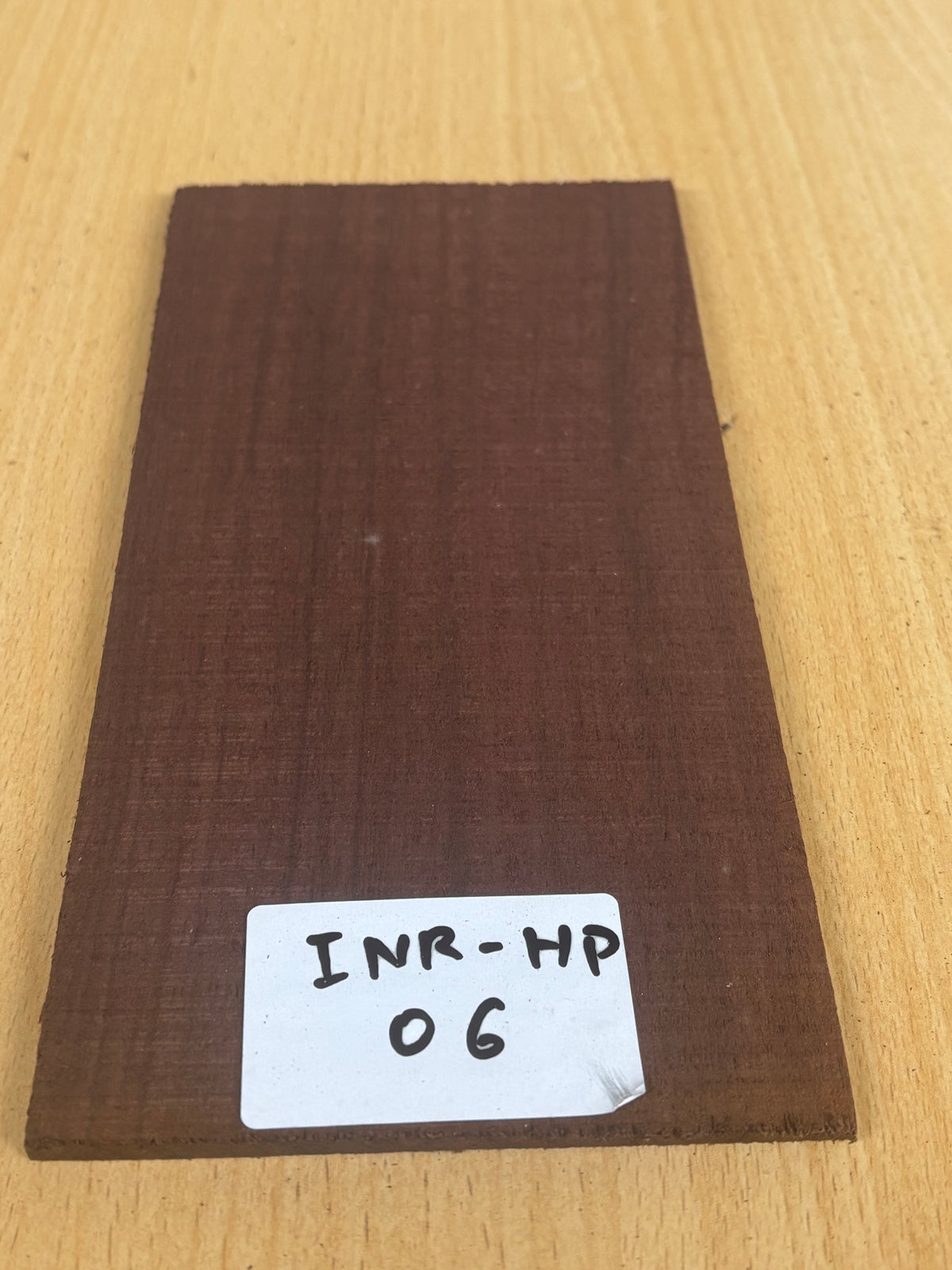 INDIAN ROSEWOOD HEAD PLATES
200/100/3.5MM INR HP 06