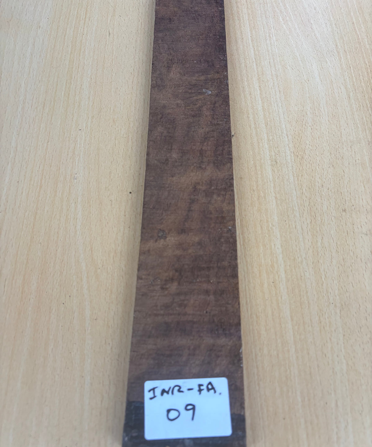 INDIAN ROSEWOOD FINGER BOARDS FIGURED 530/60-70/10MM INR FA 09