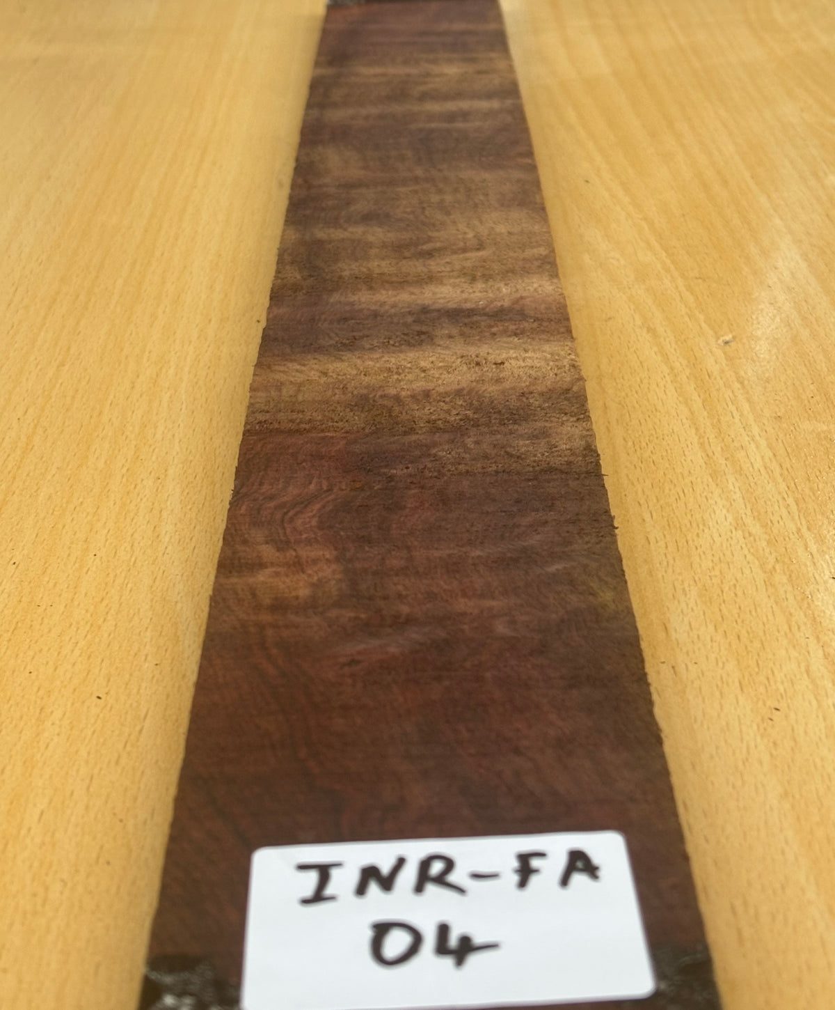 INDIAN ROSEWOOD FINGER BOARDS FIGURED 530/60-70/10MM INR FA 04