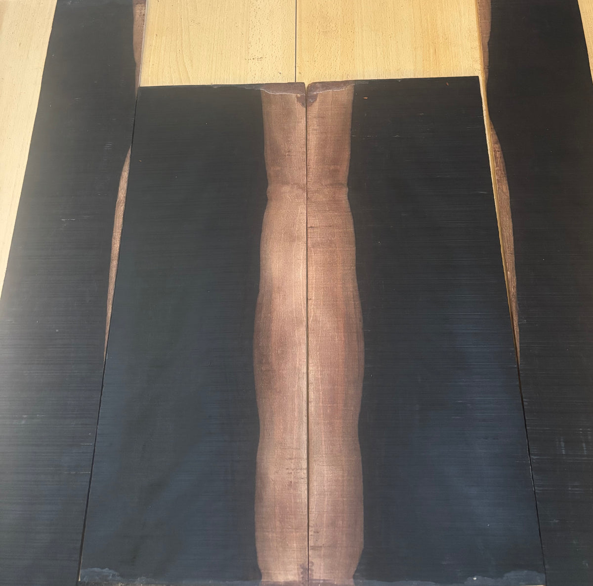 INDIAN EBONY BACK AND SIDE 550/220/4.5MM 850/130/4.5MM B/S 01
