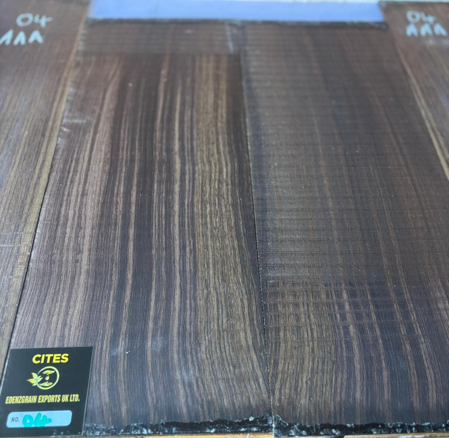 Indian Rosewood Back And Sides 04 AAA (Western)