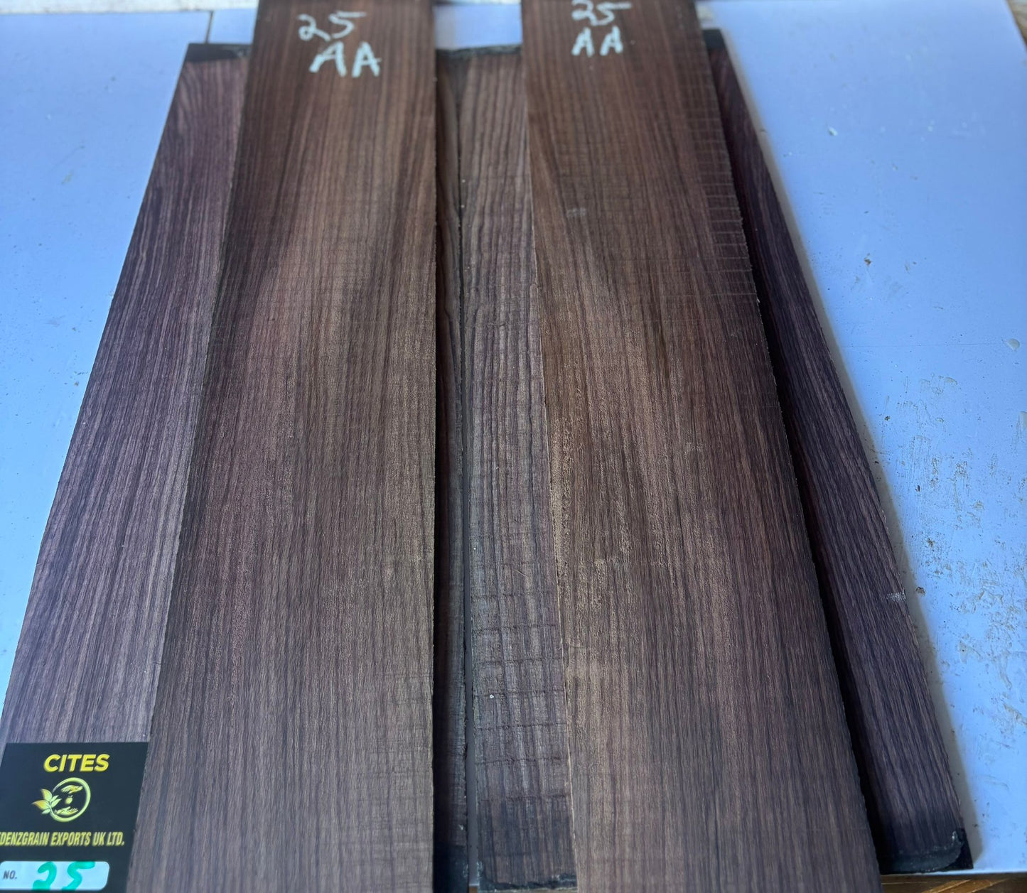 Indian Rosewood Back And Sides 25 A (Western)