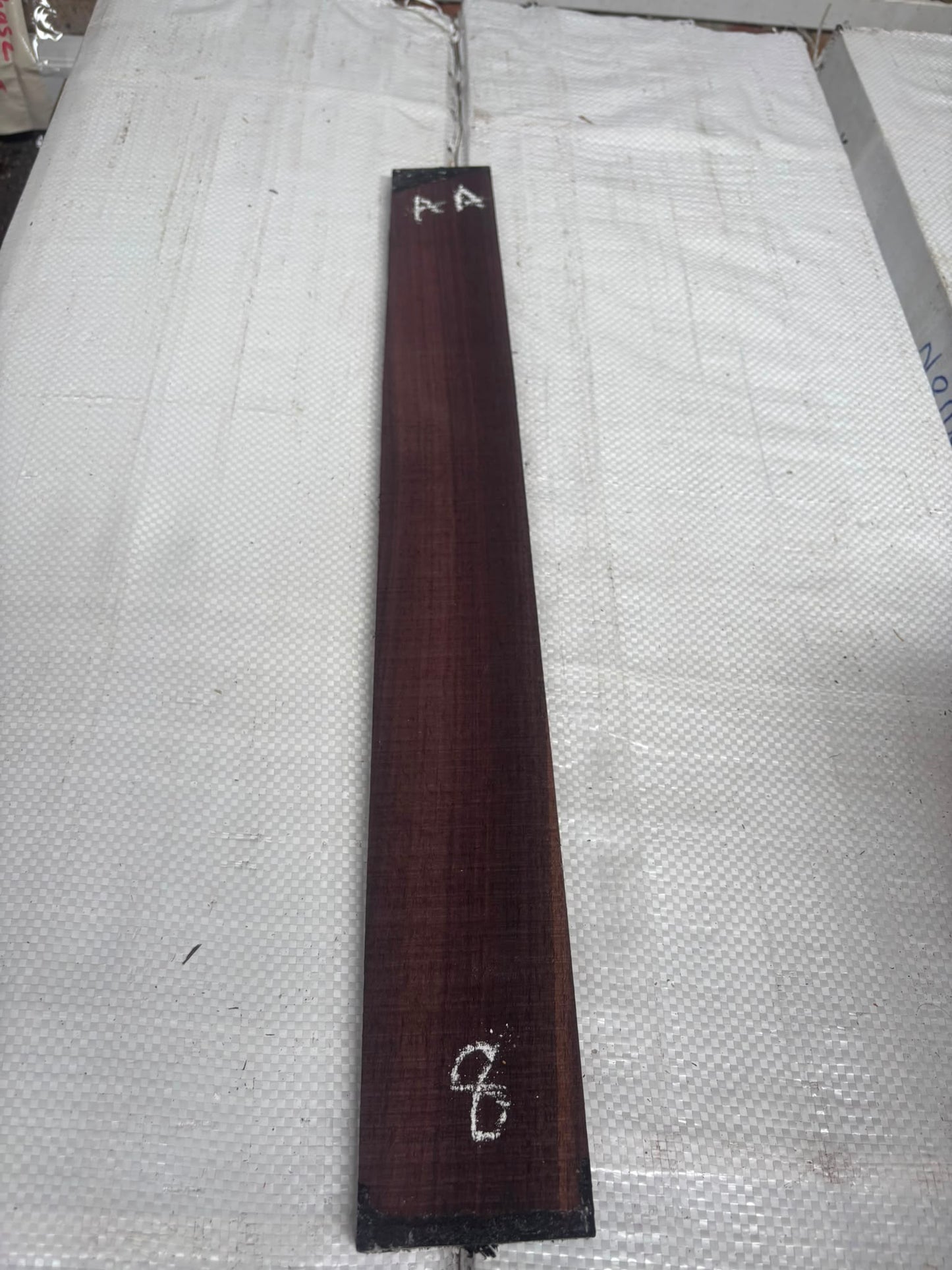 Indian Rosewood Fingerboard Classical 8 AA