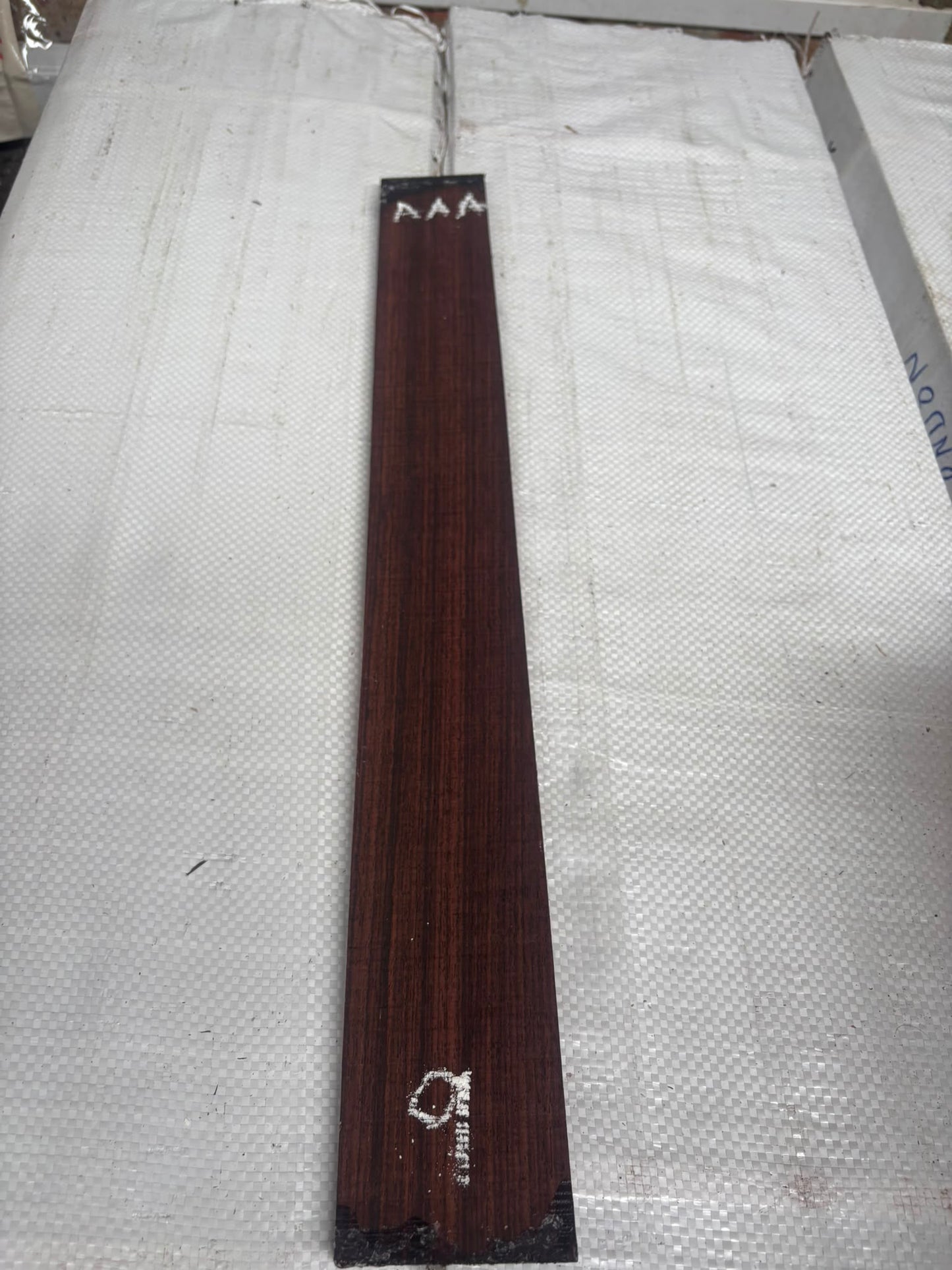 Indian Rosewood Fingerboard Classical 9 AAA
